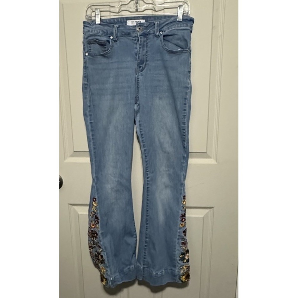Telepatia Flower Child Bell Bottom Flare Flower Embroidered Jeans Size 7/28